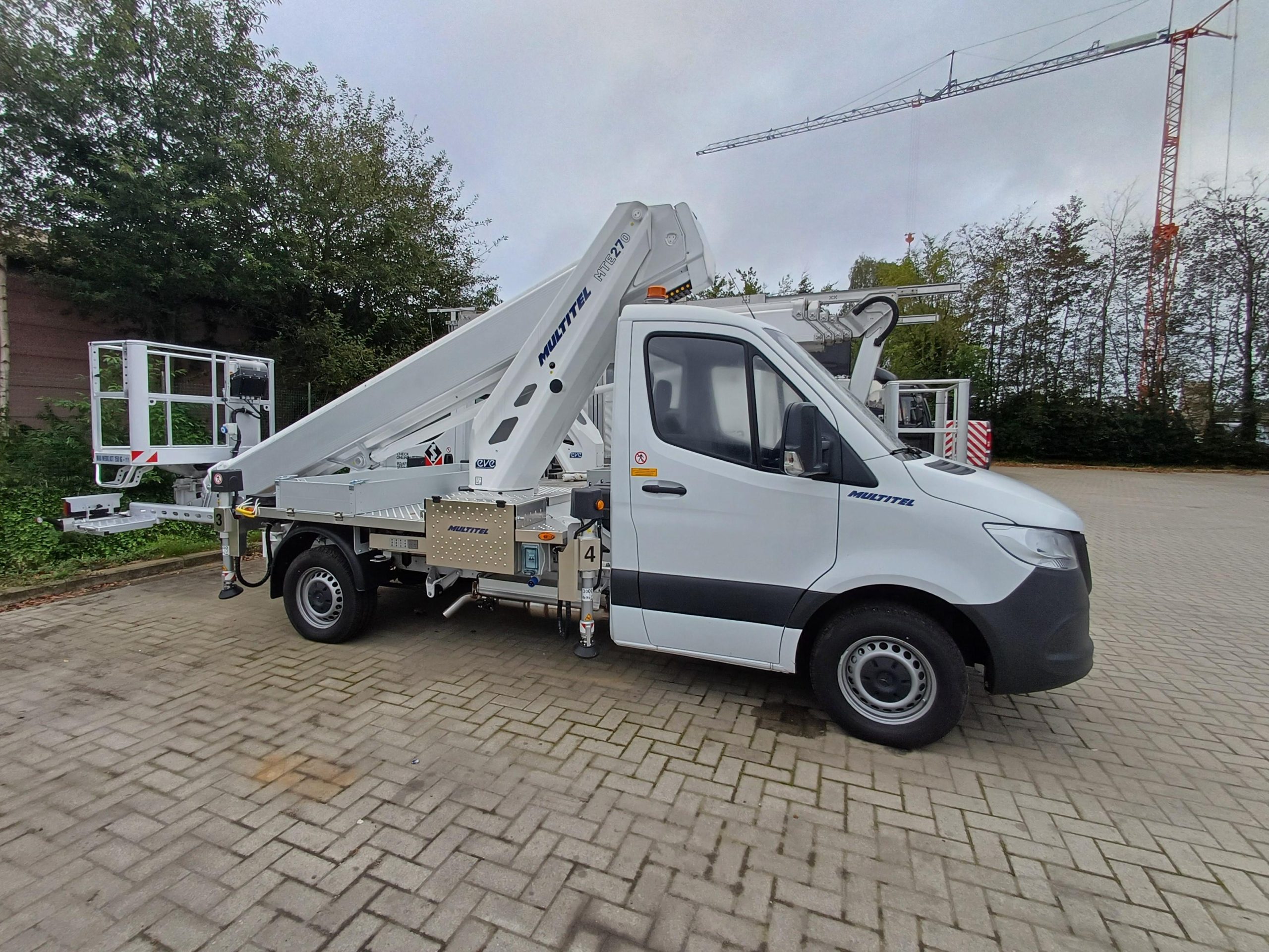 Multitel Tweedehands Hoogwerker MB Sprinter – Multitel MTE270 (ref. 3249)